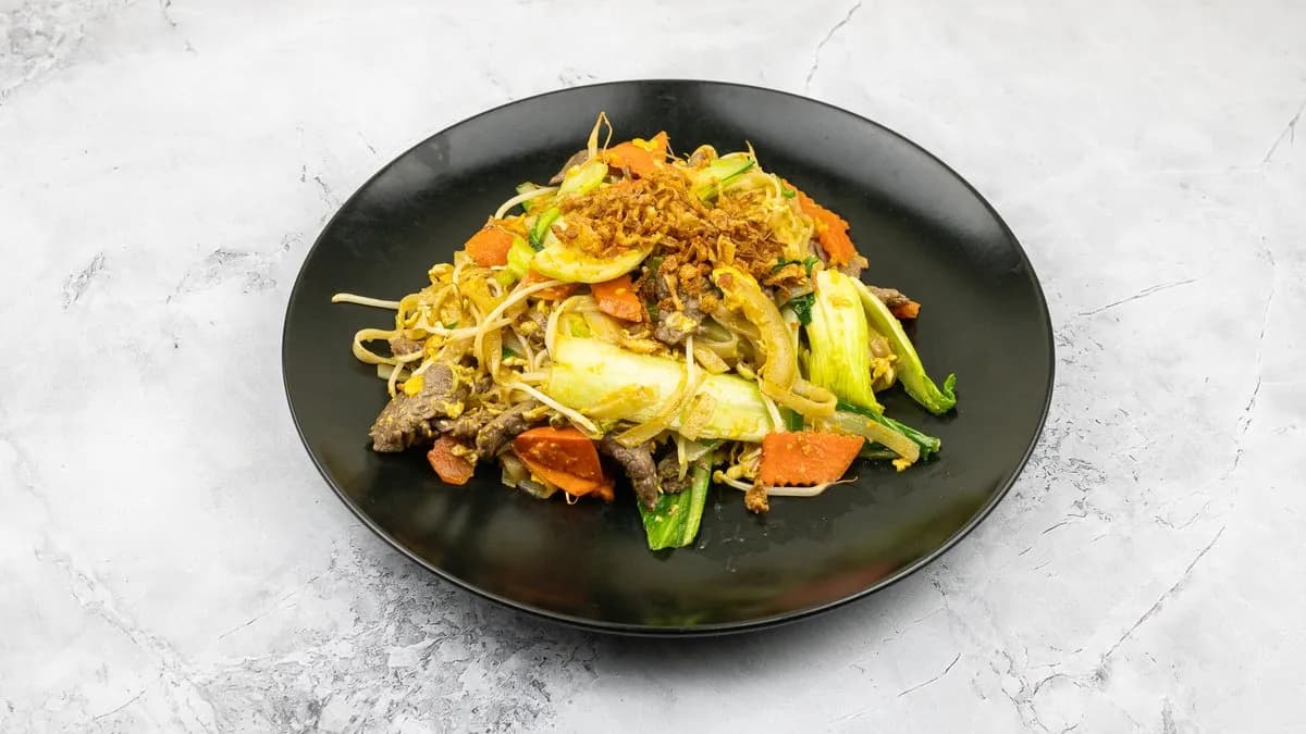 16. Pirított rizstészta - Phở Xào