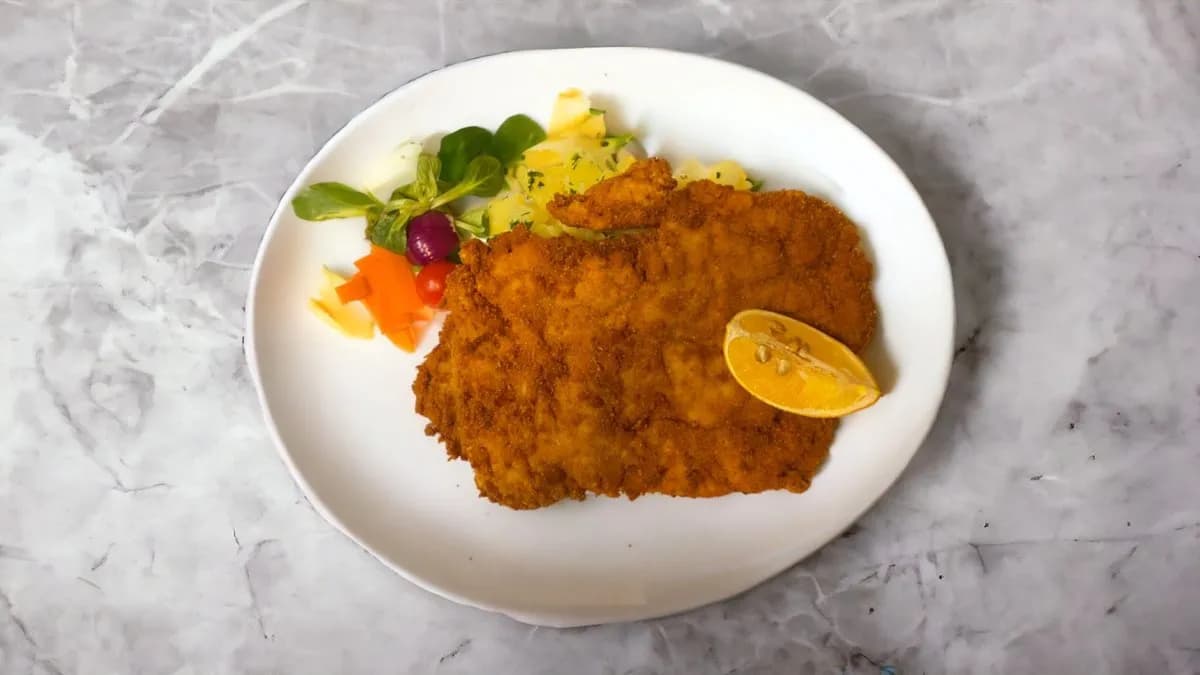 Bécsi szelet, petrezselymes burgonya