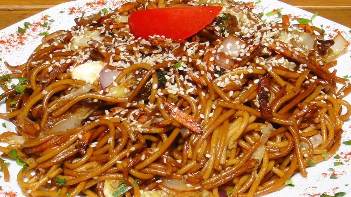 Wok zöldség spagettin