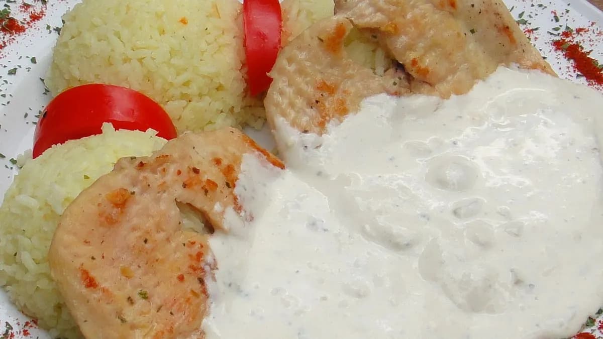 Rokfortos csirkemell, jázmin rizzsel (XXL) 28-30 dkg hússal