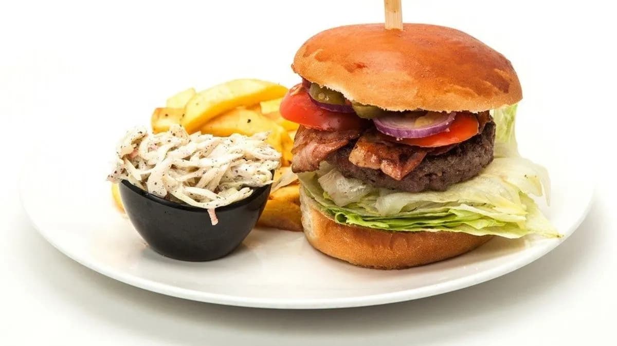 Douzo marha bacon burger ( 15dkg )