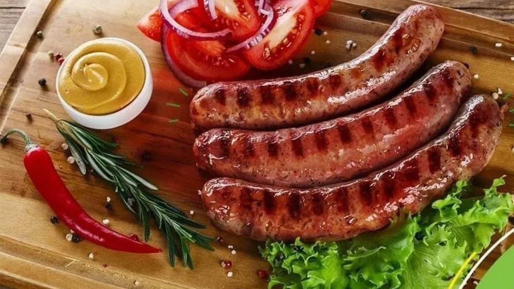 Grilles bárány kolbász