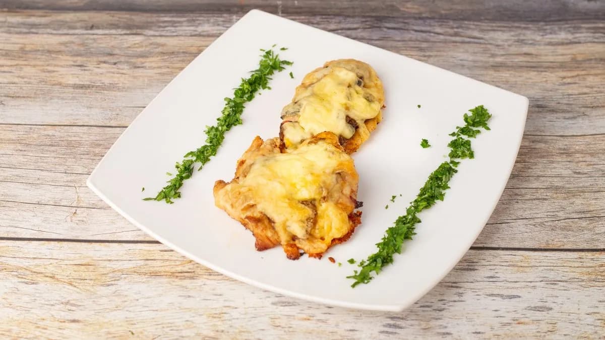 Csőben sült csirkemellfilé Vagon módra