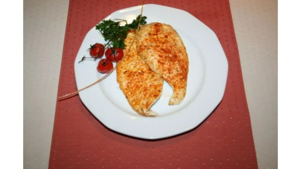 Natúr csirke gyümölcsmártással