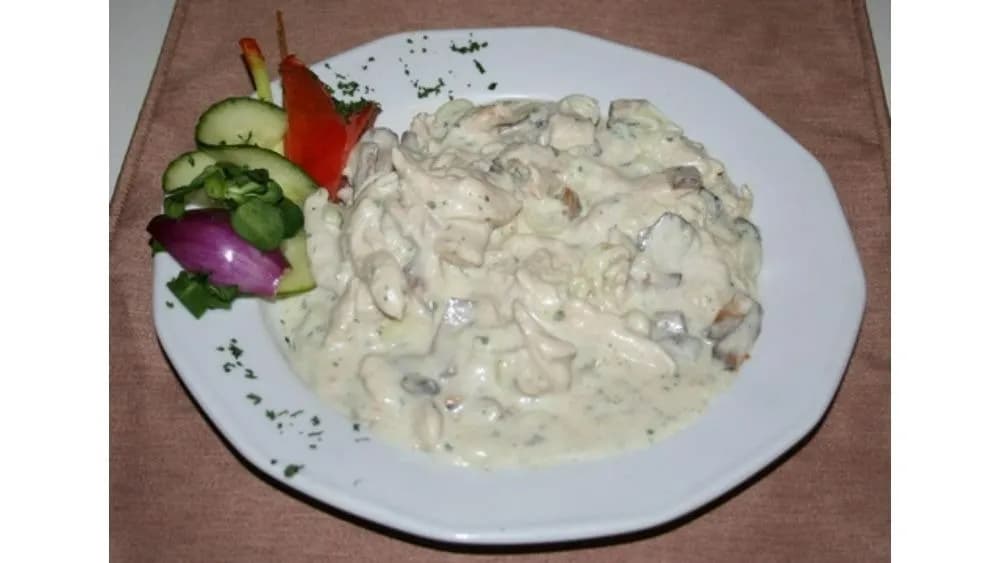 Csirkemellfilé tejszínes gombamártással