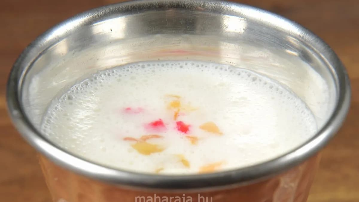 Fruit lassi (3dl) (gyümölcsös joghurtos ital)