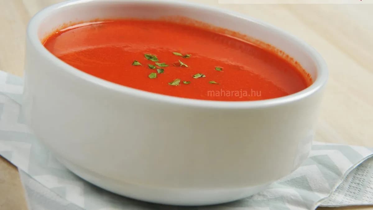 Paradicsom leves (Tomato Coriander Soup)
