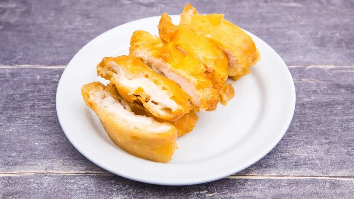 Illatos-omlós csirkefalatok