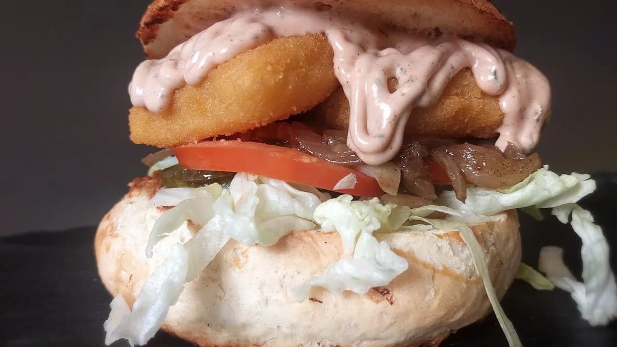 Vega burger rántott sajttal