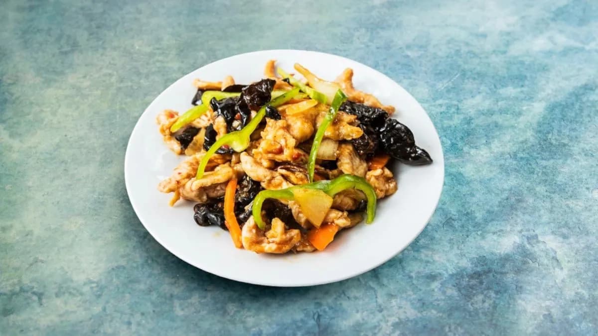 M8 Fafülgombás csirkehús