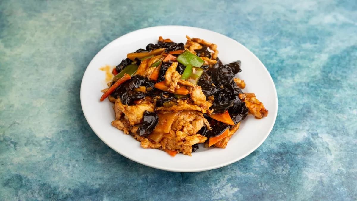 04 Fafülegombás csirkehús