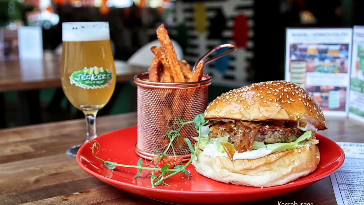 Kacsaburger (köret nélkül)