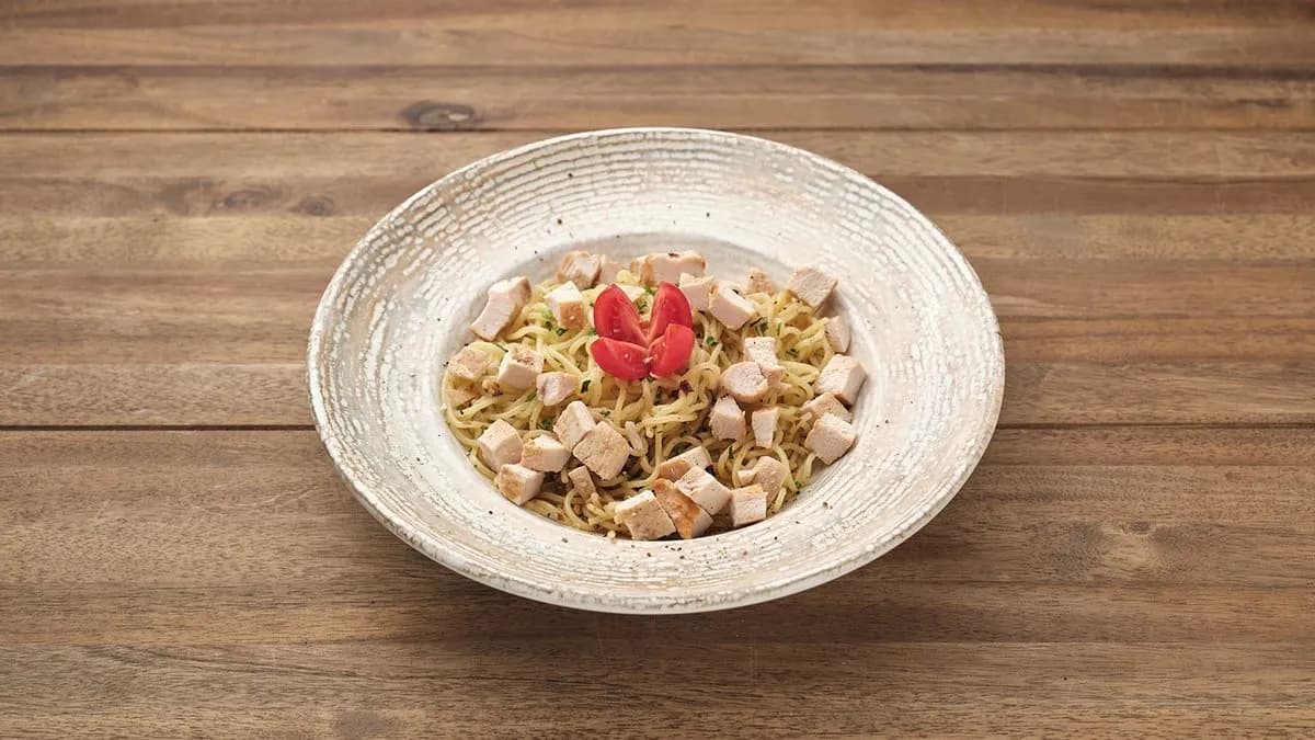 Spagetti Aglio Olio Csirkével