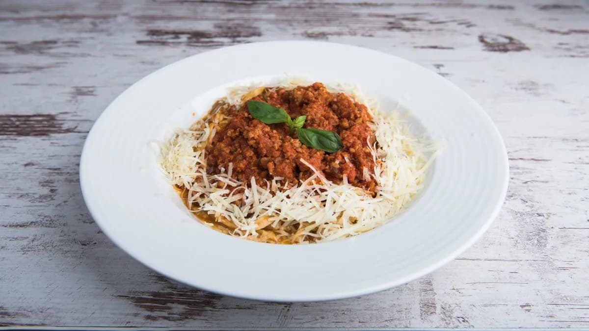 Fettuccine "Alla bolognese"