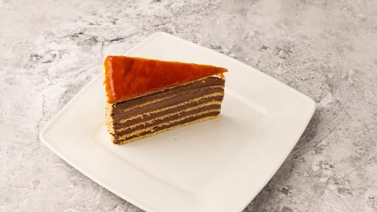 Dobos torta szelet