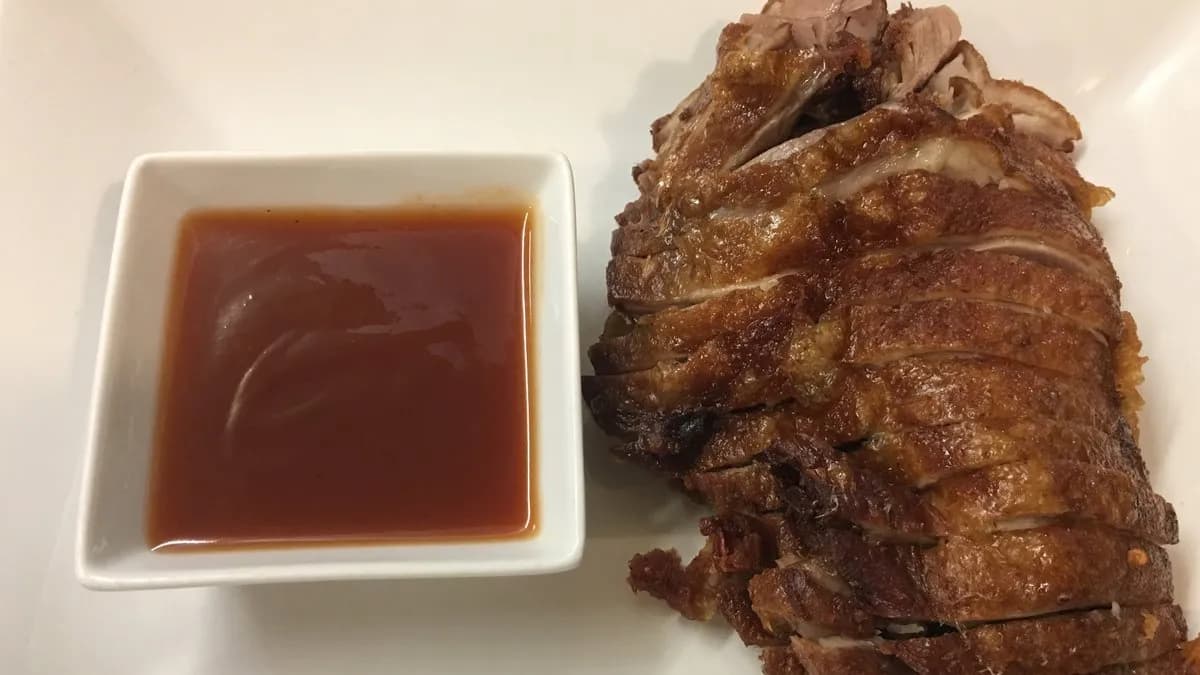 H03 Ropogós kacsa 香酥鸭