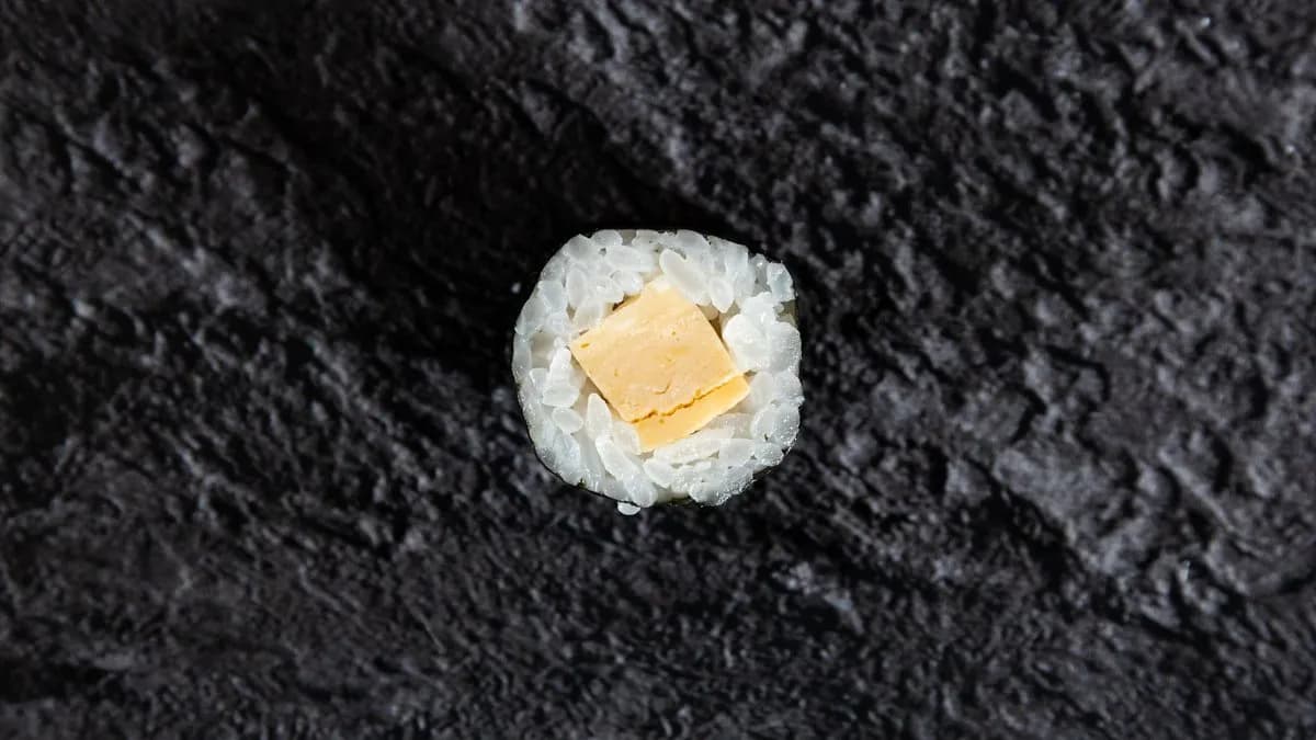 Tamago Maki