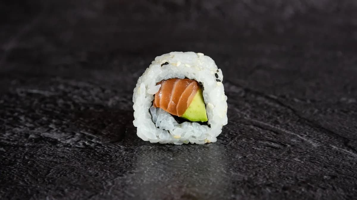 Lazac - Avokádó Uramaki