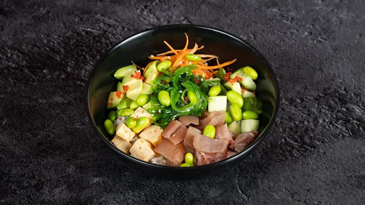 Vörös Tonhalas Poke