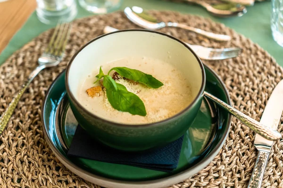 Zuppa di aglio ai 4formaggi