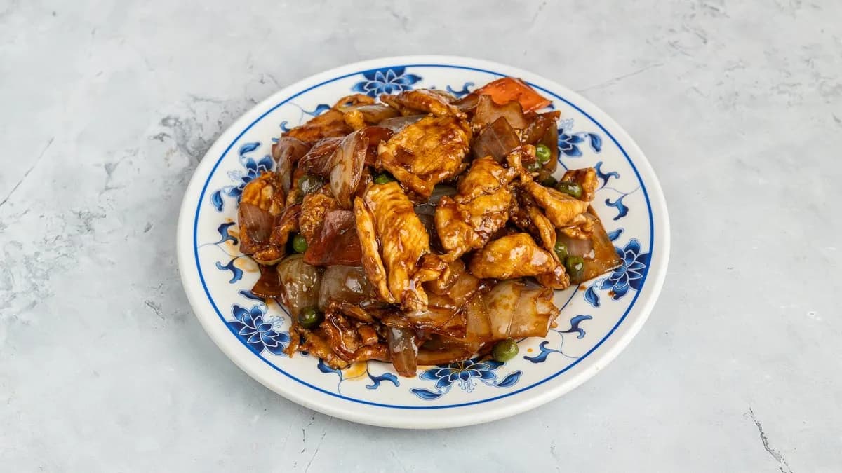 Hagymás csirkehús + köret