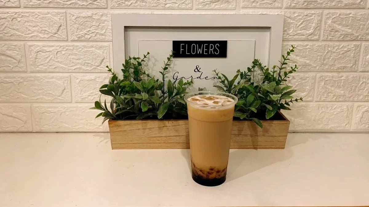 Jasmine green milk tea black sugar 700ml