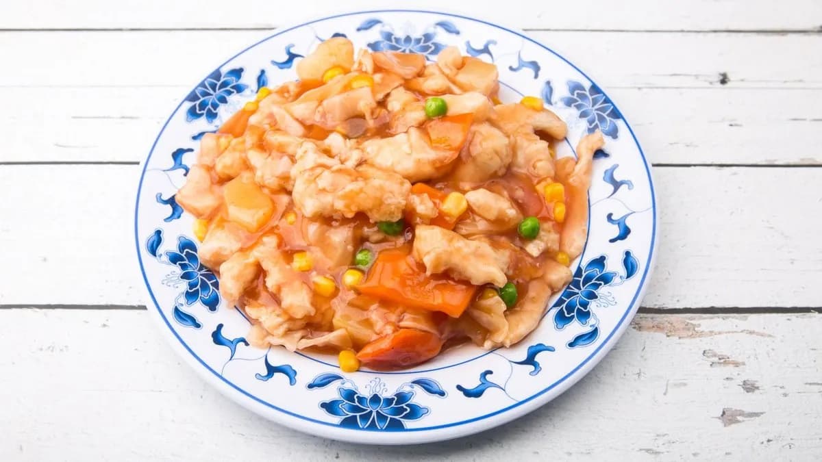 Csirkehús ananásszal menü