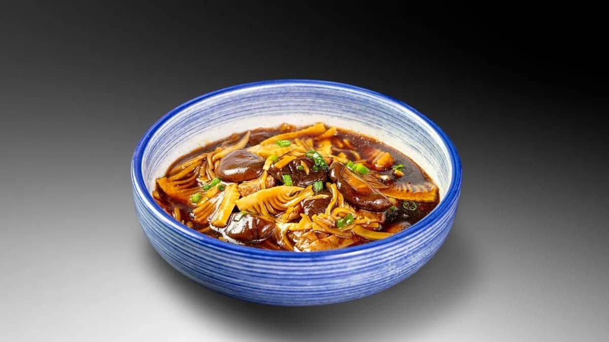 26. Kacsa Mell Bambusszal és Illatos Gombával