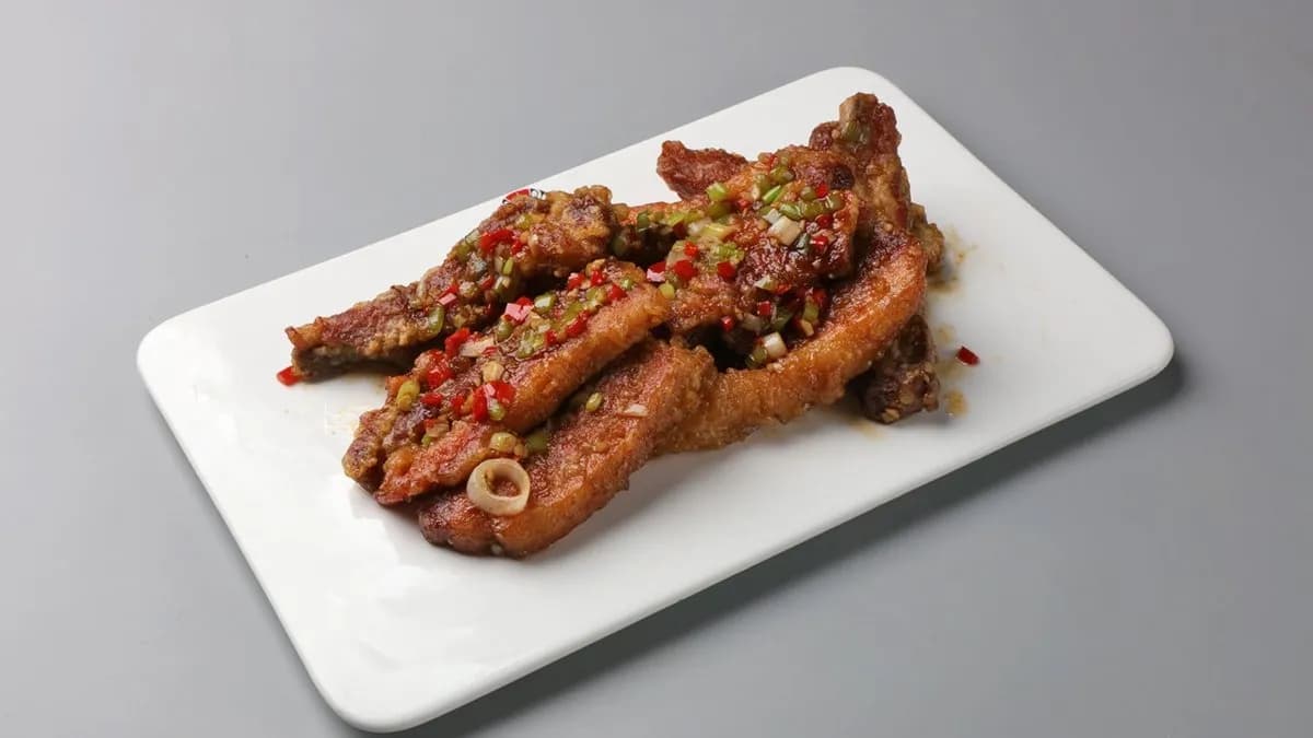 40. Ég és Föld Sertés Oldalas