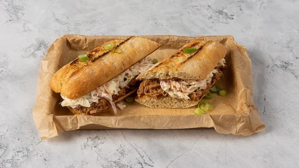 Pulled chicken szendvics