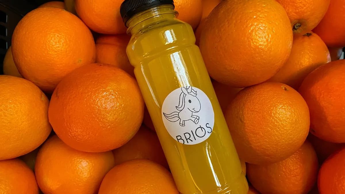 Frissen facsart narancslé 3dl