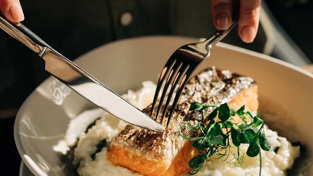 Lazac steak, parajos rizottó