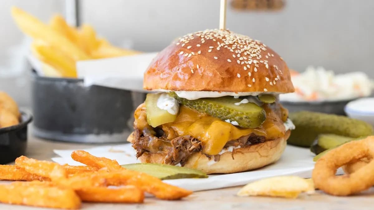 Pulled Pork Burger