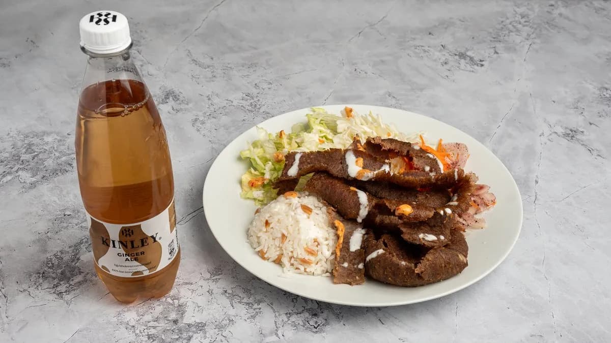 Borjú gyros tál menü