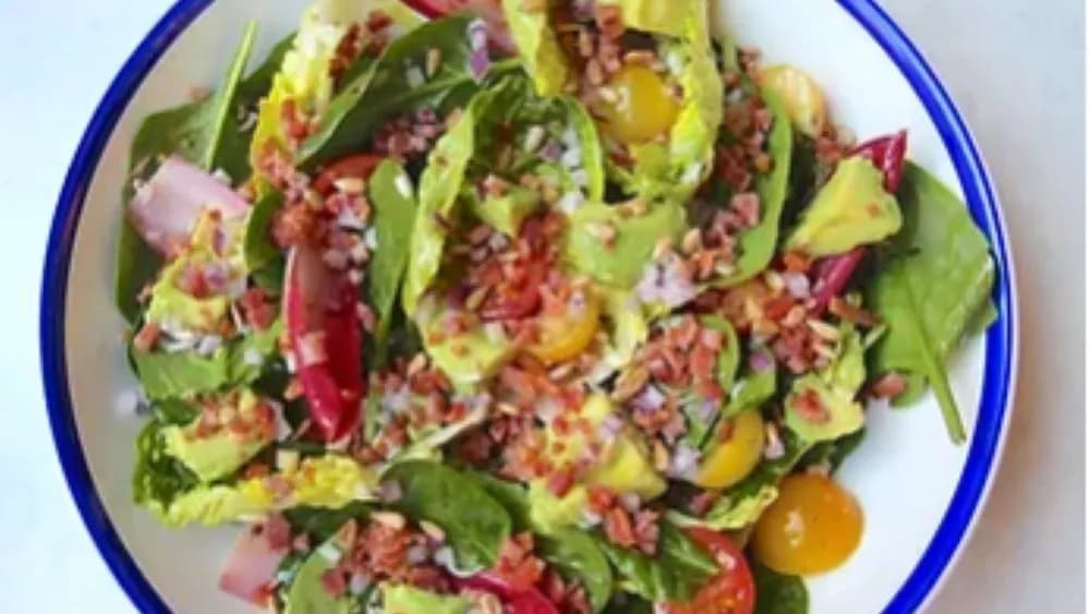 BACON AVO SALÁTA