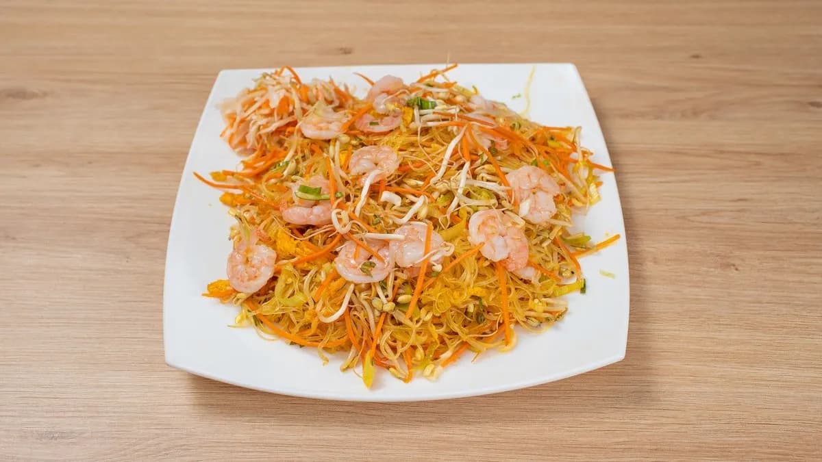 Pirított üvegtészta rákkal