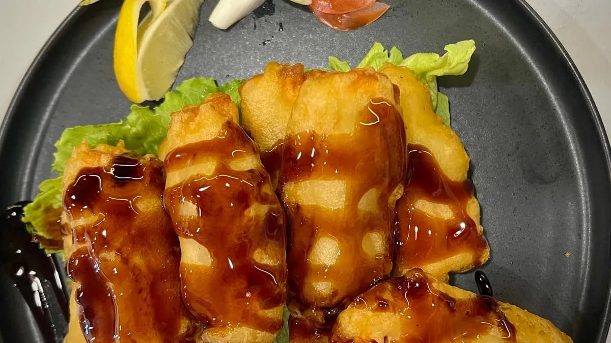 H9 Salmon teriyaki with noodles