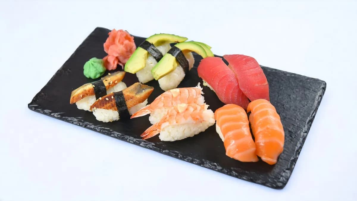 N8 Nigiri Mix