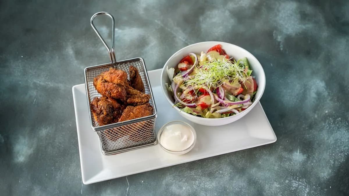 Csirkeszárny Pikáns bundában