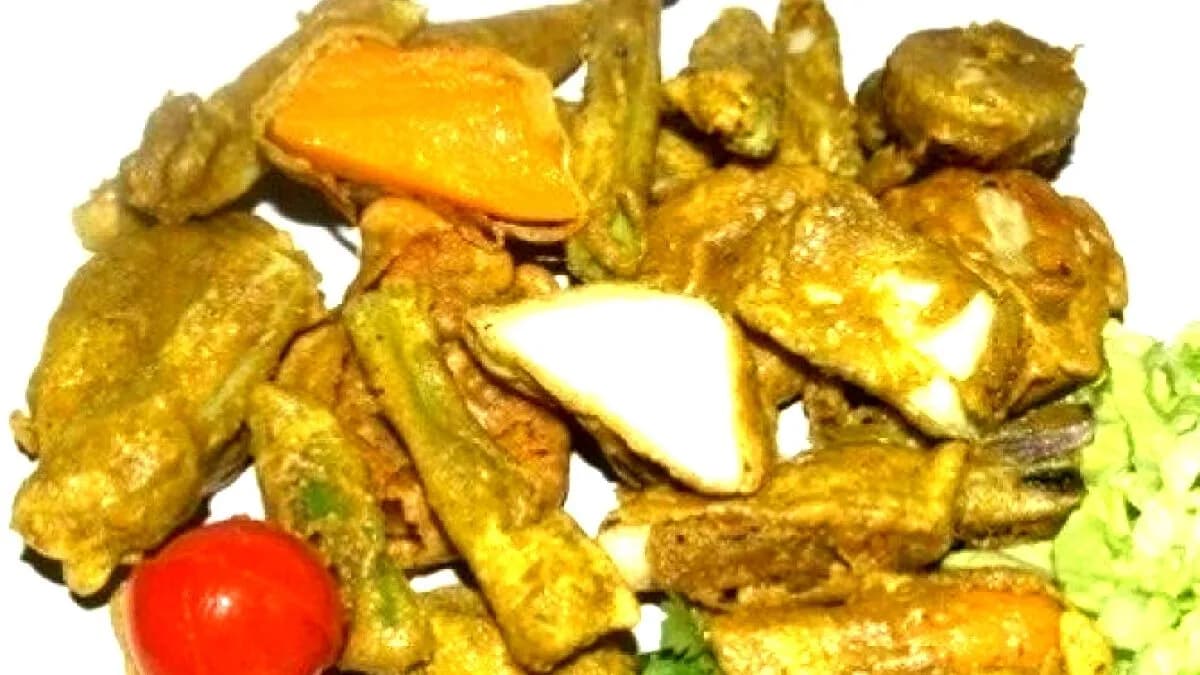 Csirke Pakora (Sült csirkefalatok) (6 db)