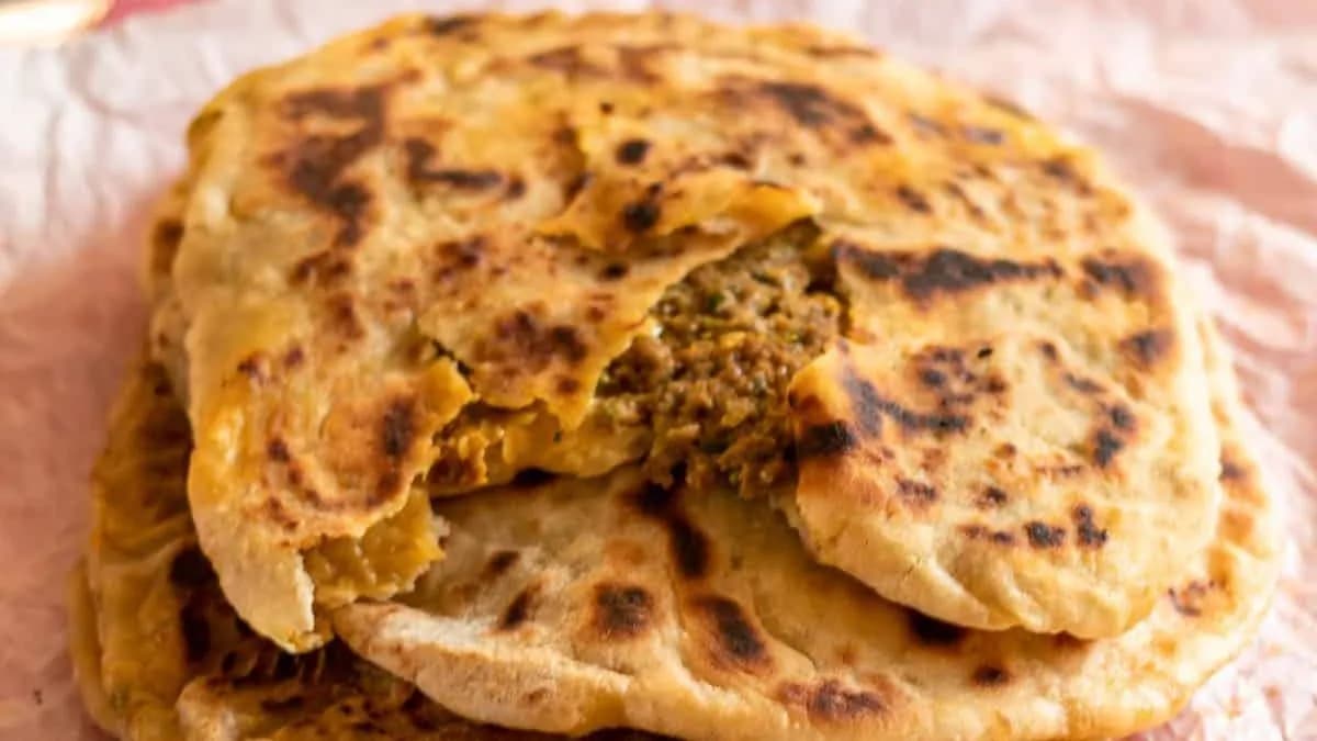 Darált bárány házi naan kenyér