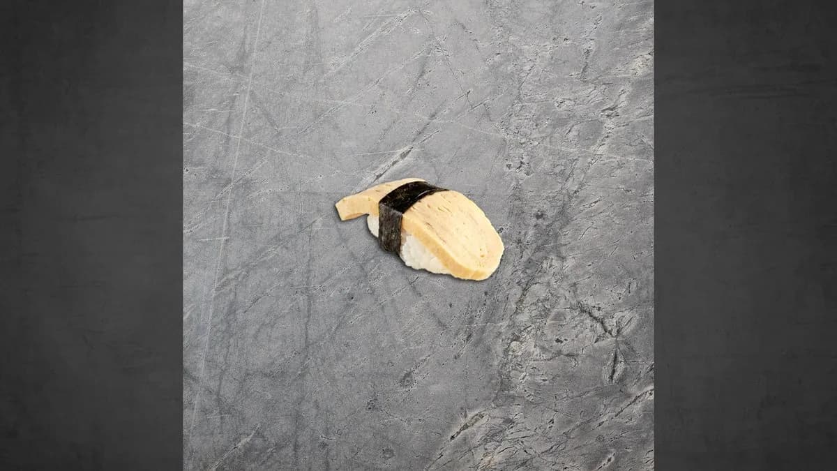 Tamagoyaki nigiri (1db)