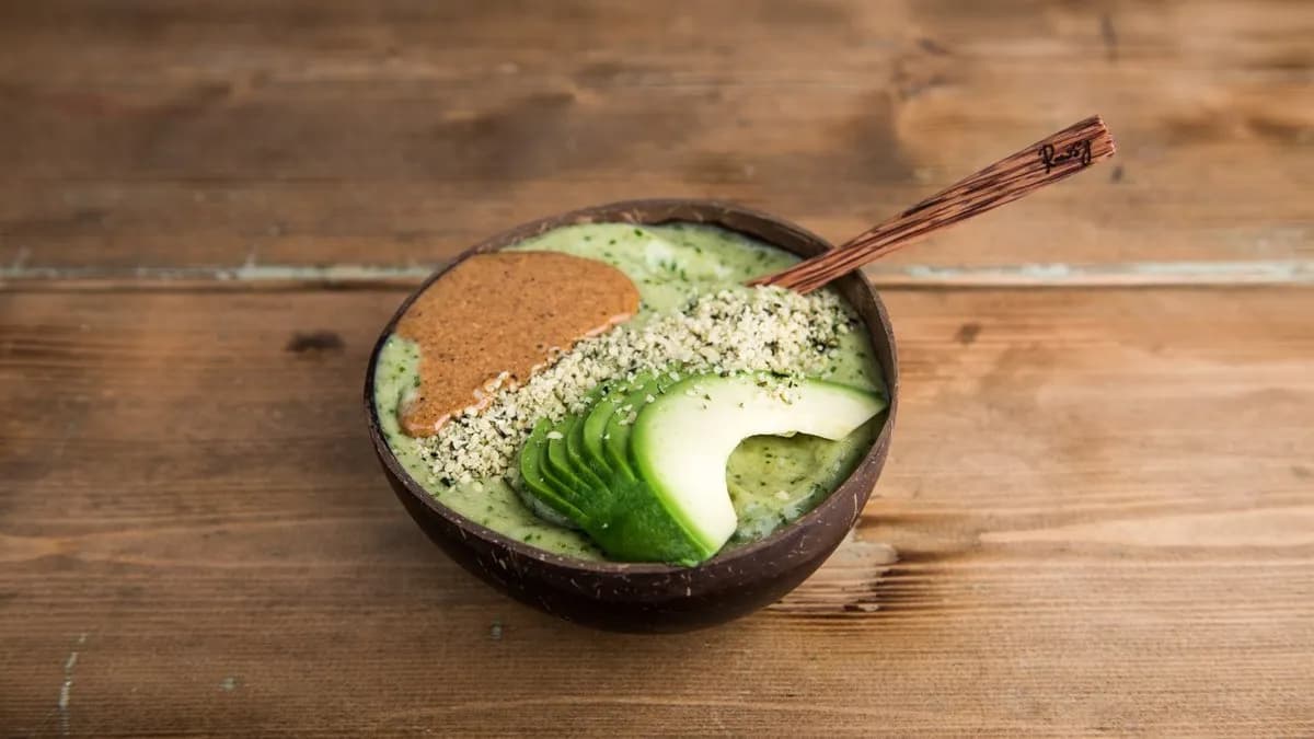 AVOCADO SMOOTHIE VEGAN