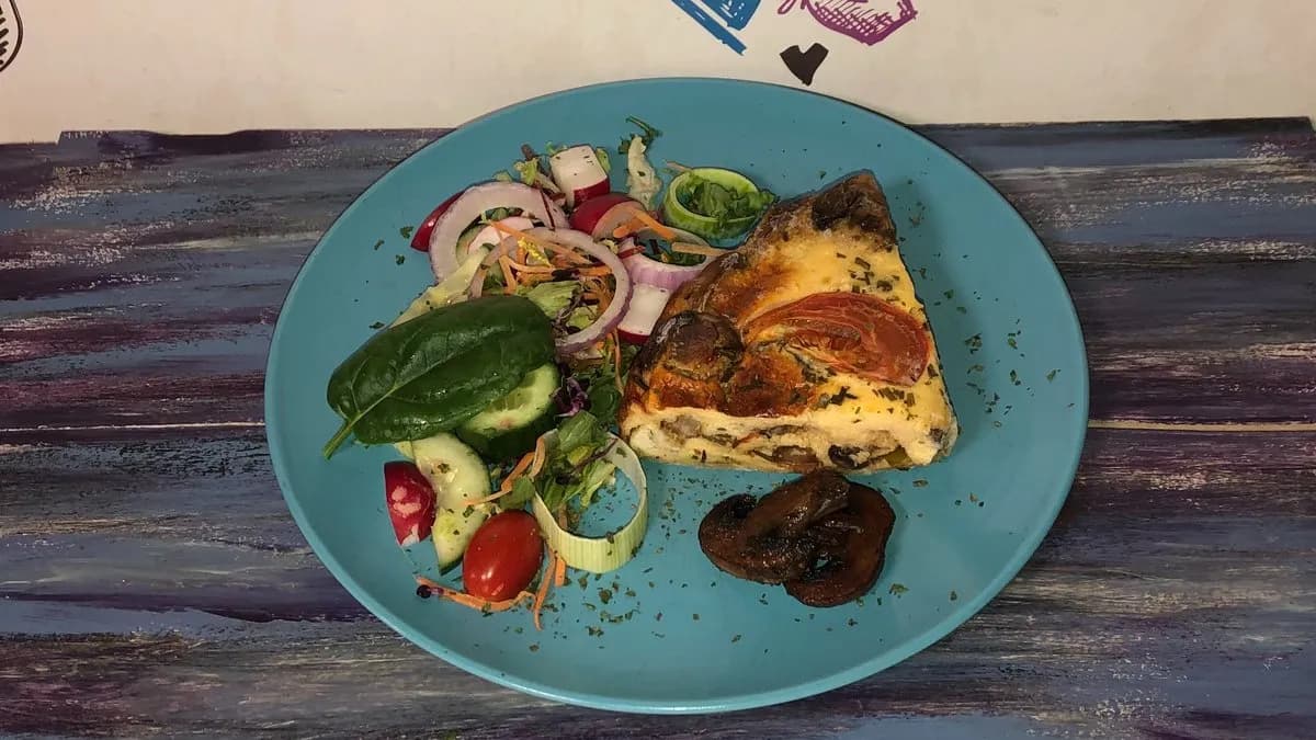 Quiche Lorraine / gombás-spenótos