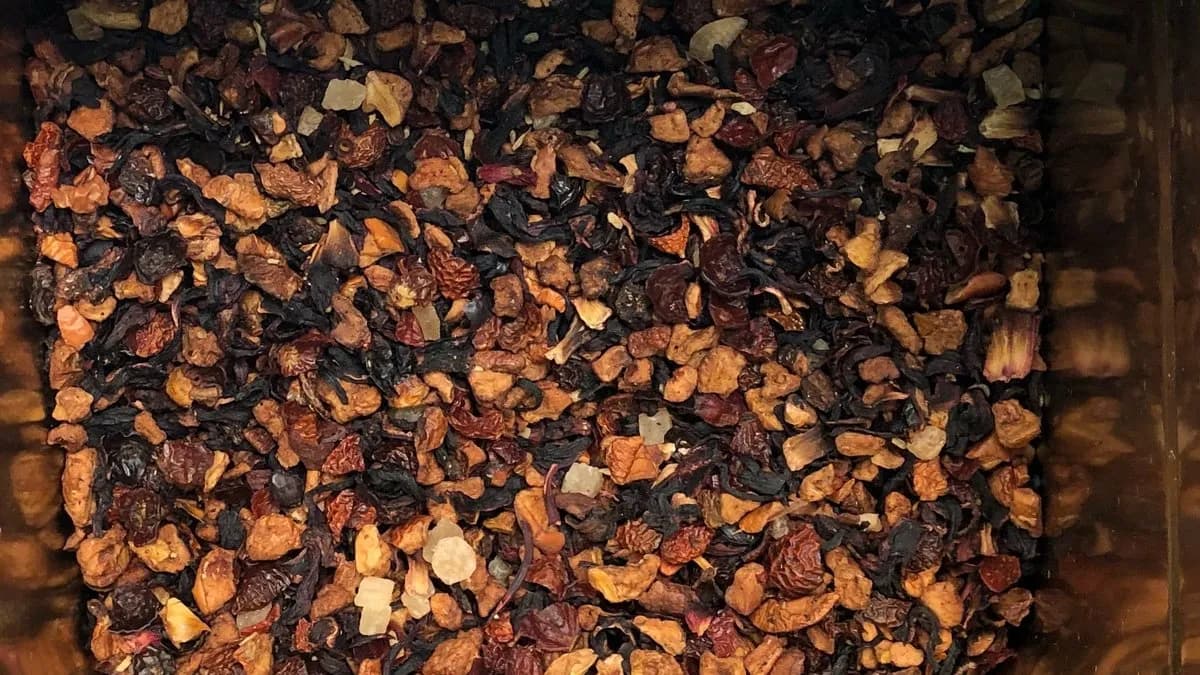 Erdei gyümölcstea 100g