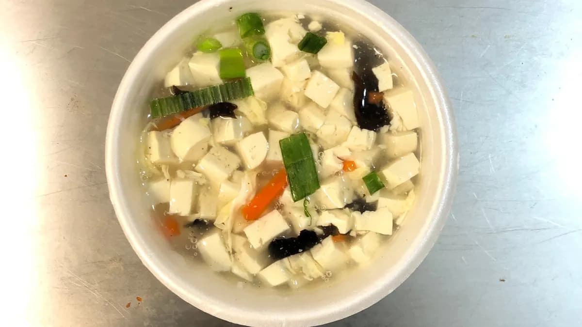 109 Tofu Leves 什锦豆腐汤