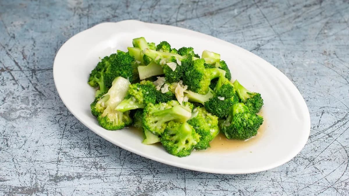 713 Fokhagymás brokkoli 蒜蓉西兰花