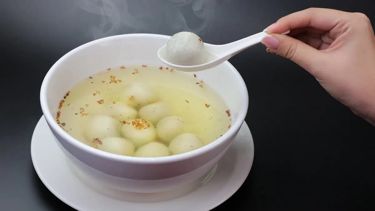 815 Édes gombóc levesben(10db) 汤圆