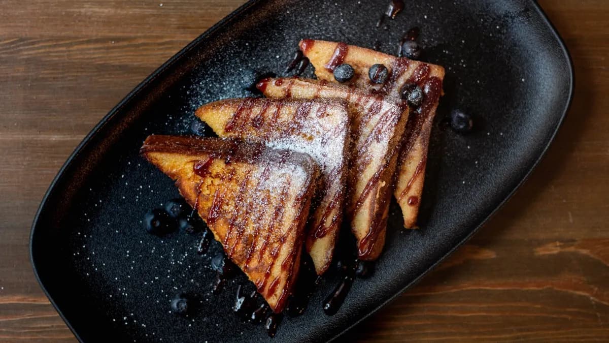 Pain Perdu Pistachio