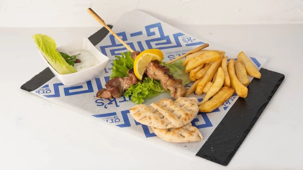 Souvlaki Tál + Görög Ásványvíz